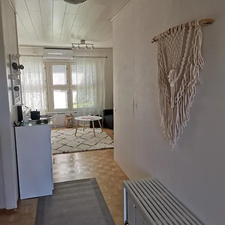 Hirvikoto Apartment *